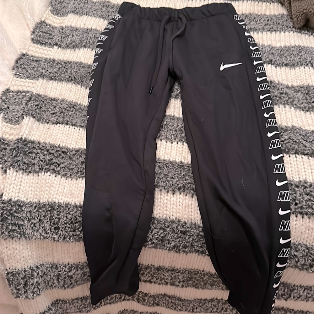 nike sweatpants